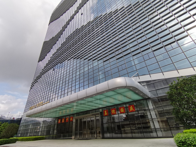 深圳高空外墻清洗：鹽田科技大廈案例與優點探究